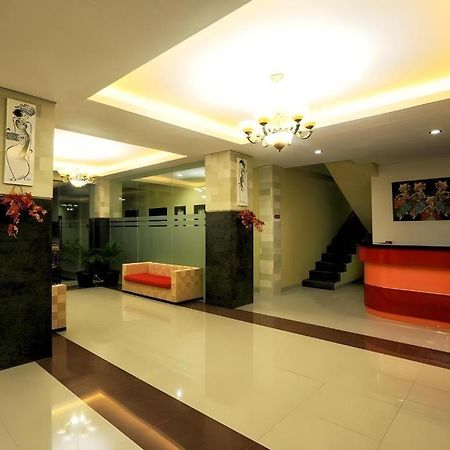 Bali Mega Hotel Jimbaran Exterior foto